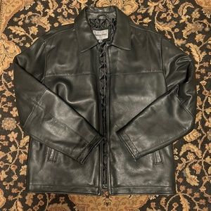 MENS LEATHER JACKET SIZE L - JOHNSTON AND MURPHY